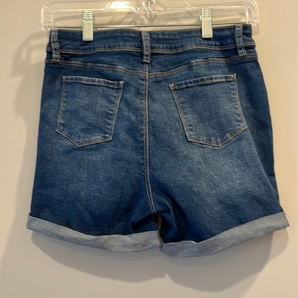 Royalty for me - girls cut off Jean shorts - size 16. Denim - Picture 7 of 11